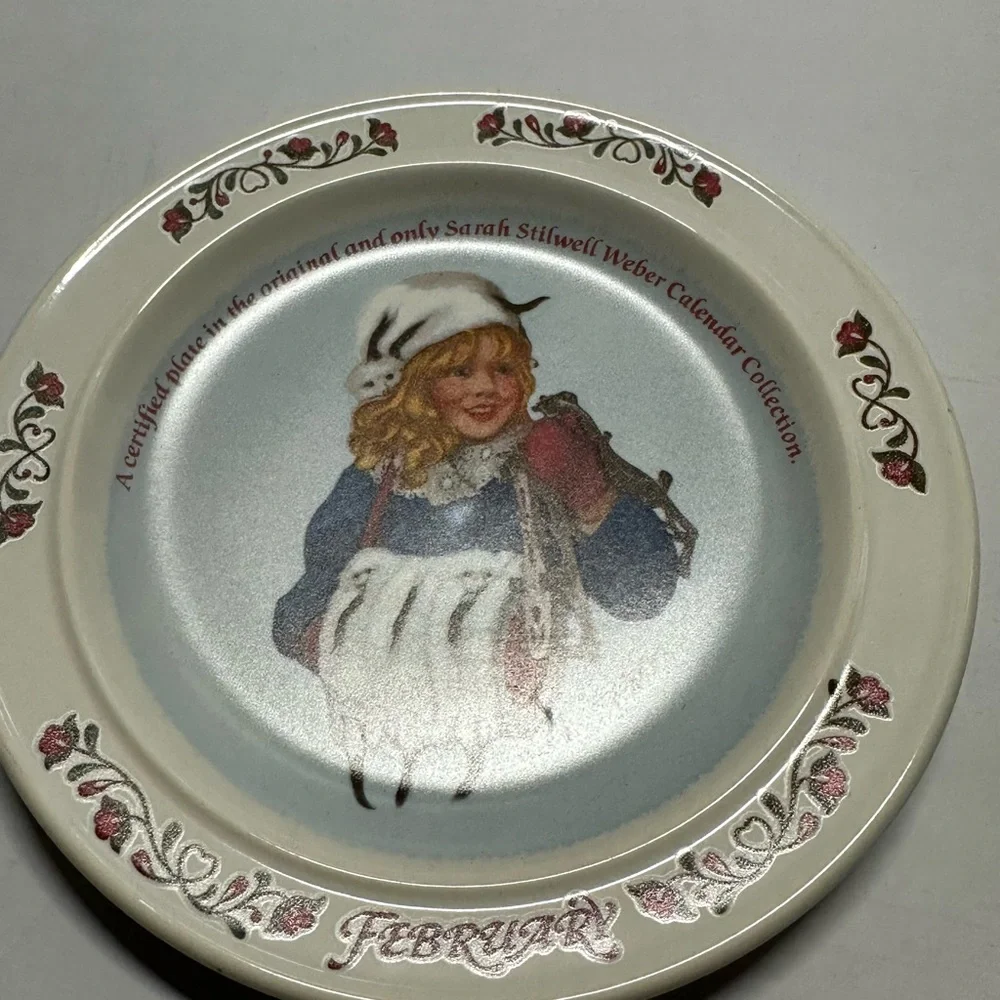 Newell pottery month plate February #5949A Sarah Stillwell‎ Webber collection